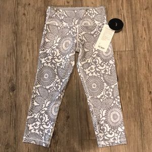 Lululemon Wunder Under Crop NWT Sz 4
